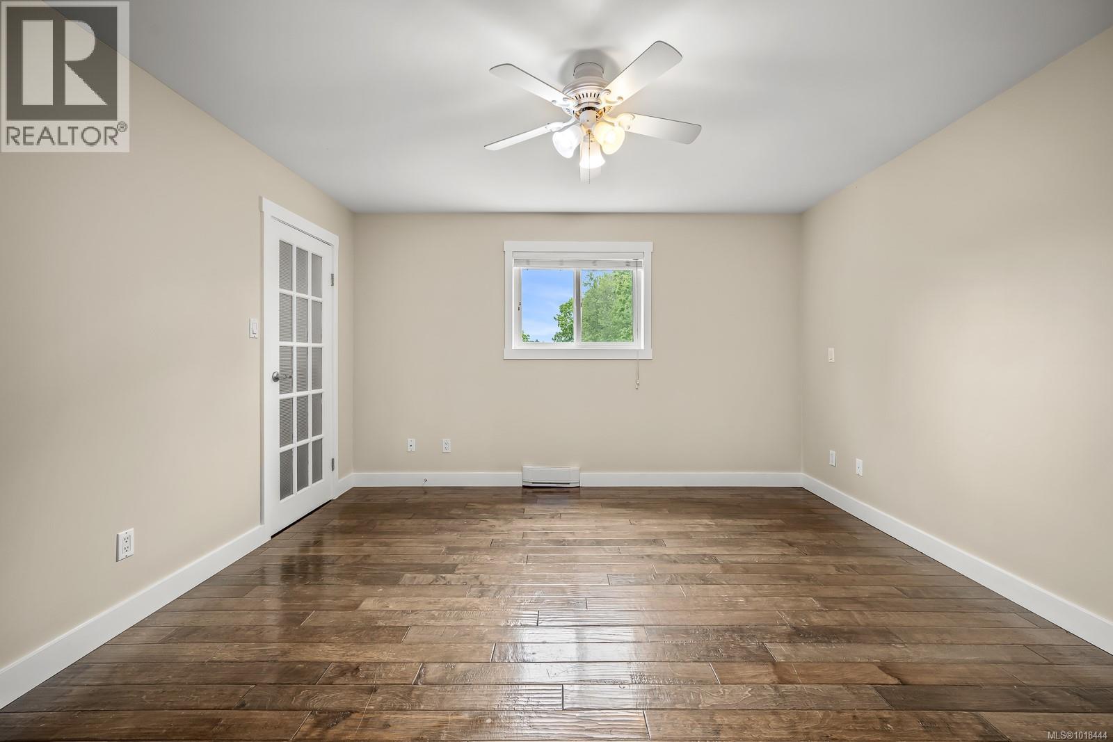 1401 22nd St, Courtenay, British Columbia  V9N 7L7 - Photo 38 - 1018444