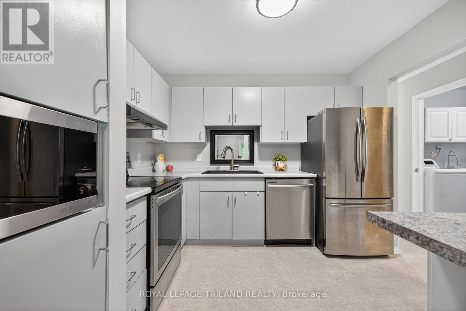 25 - 131 Bonaventure Drive, London East, Ontario  N5V 4H8 - Photo 10 - X12492020