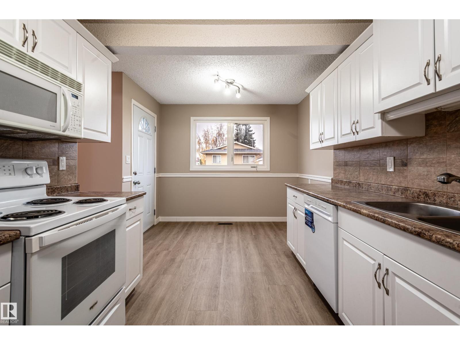 14707 25 Street Nw, Edmonton, Alberta  T5Y 2E8 - Photo 17 - E4464037