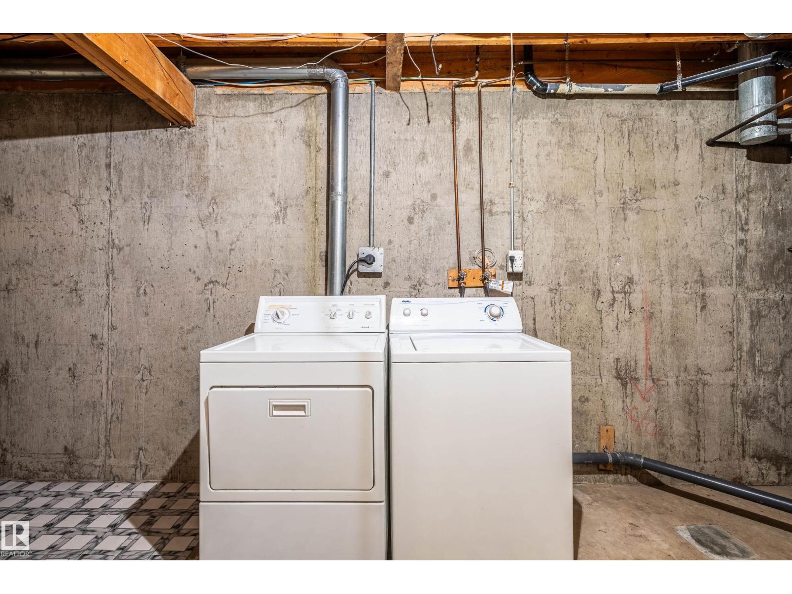 14707 25 Street Nw, Edmonton, Alberta  T5Y 2E8 - Photo 43 - E4464037