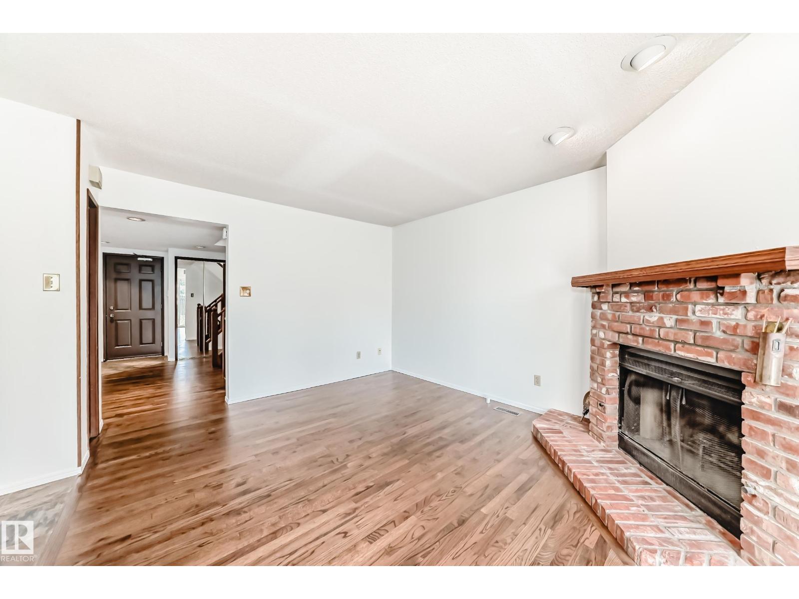 1028 107 St Nw, Edmonton, Alberta  T6J 6H2 - Photo 13 - E4464038