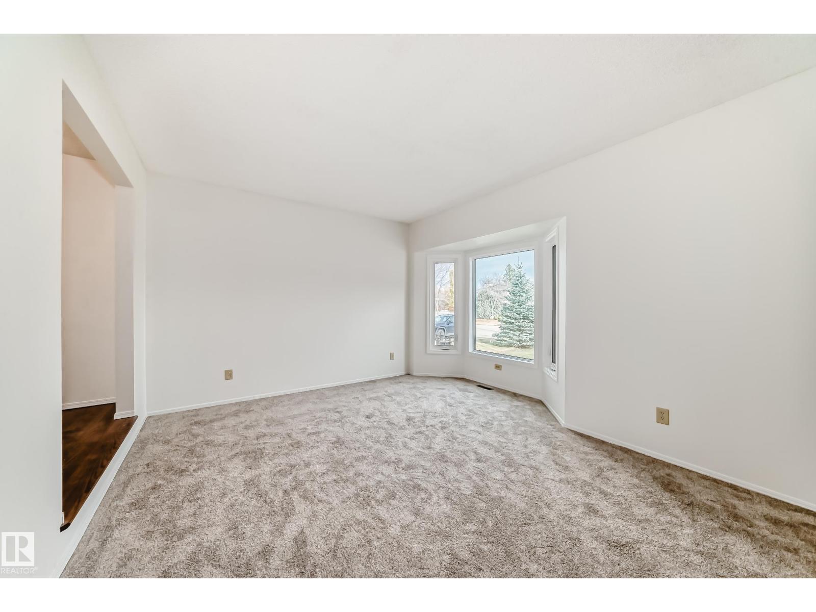 1028 107 St Nw, Edmonton, Alberta  T6J 6H2 - Photo 14 - E4464038