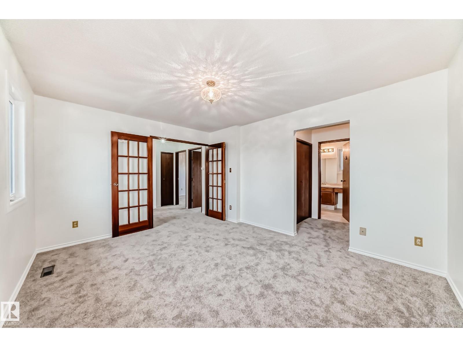 1028 107 St Nw, Edmonton, Alberta  T6J 6H2 - Photo 21 - E4464038