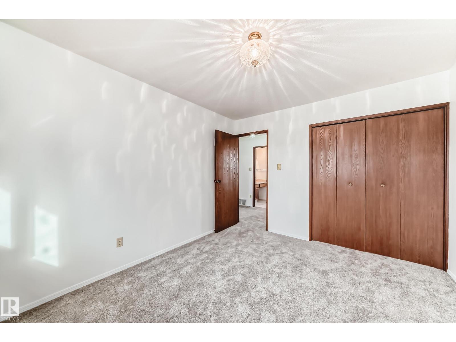 1028 107 St Nw, Edmonton, Alberta  T6J 6H2 - Photo 25 - E4464038