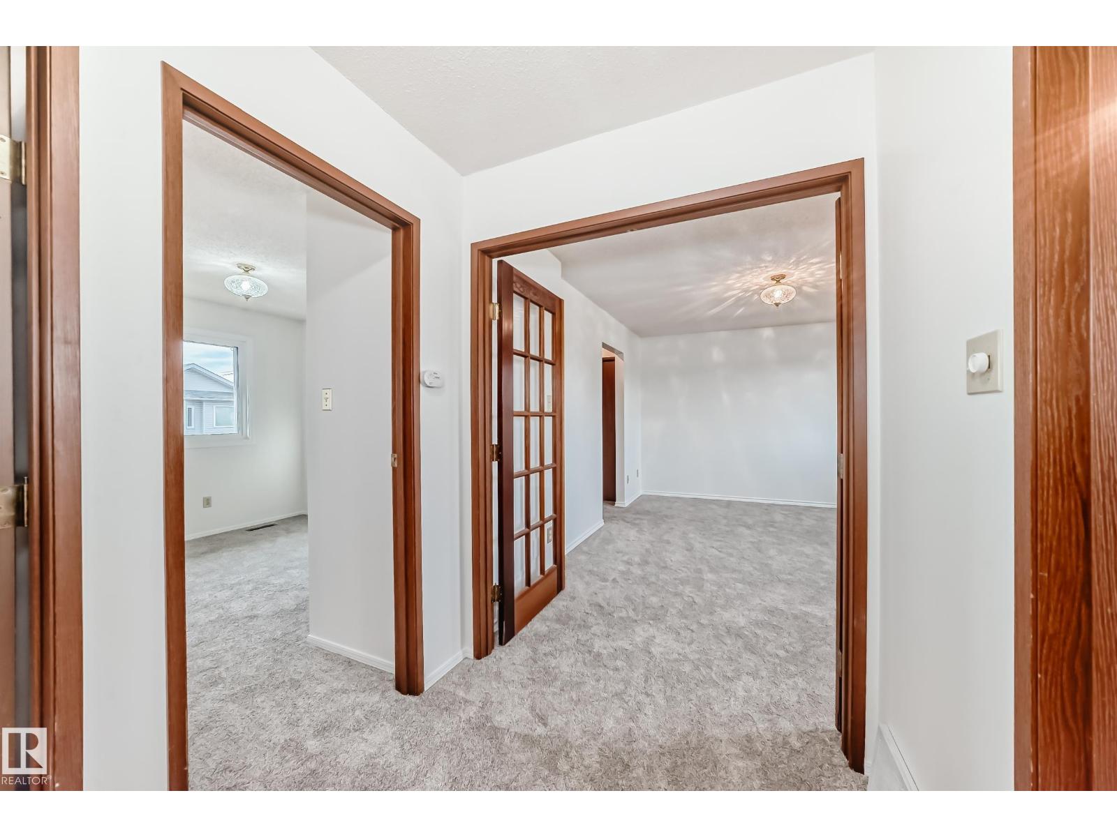 1028 107 St Nw, Edmonton, Alberta  T6J 6H2 - Photo 27 - E4464038