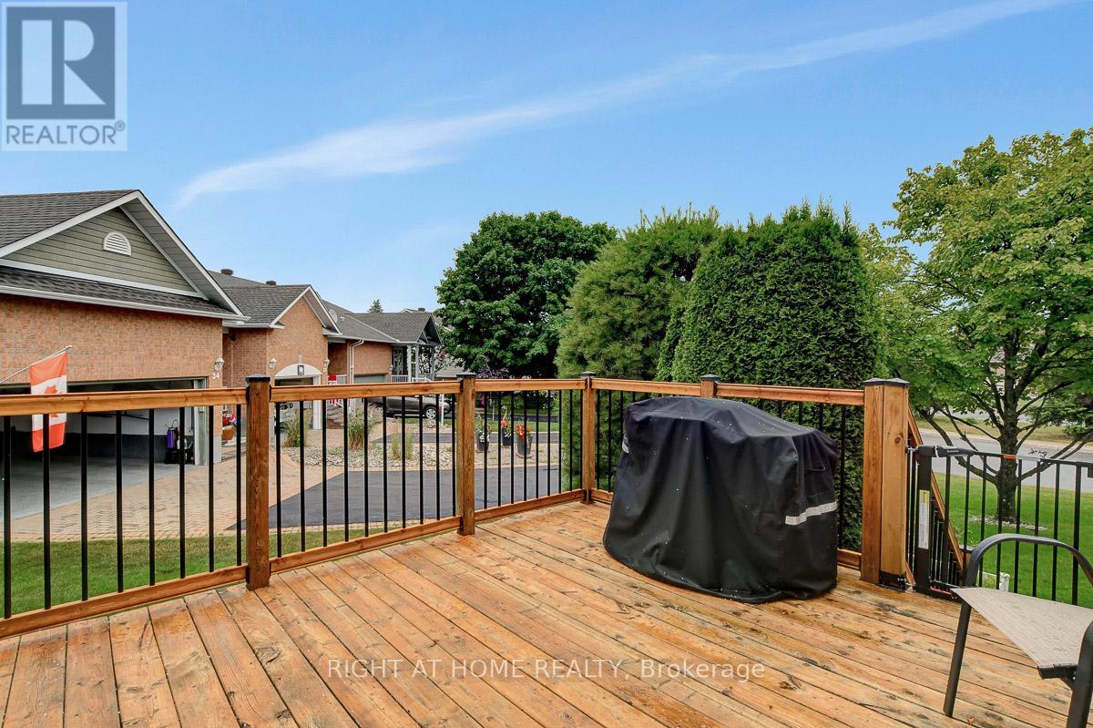 36 Sable Run Drive, Ottawa, Ontario  K2S 1W8 - Photo 31 - X12492022