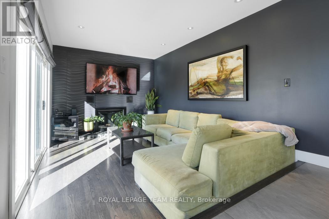 28 Holitman Drive, Ottawa, Ontario  K2J 2A9 - Photo 16 - X12492060