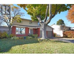 28 HOLITMAN DRIVE, Ottawa, Ontario