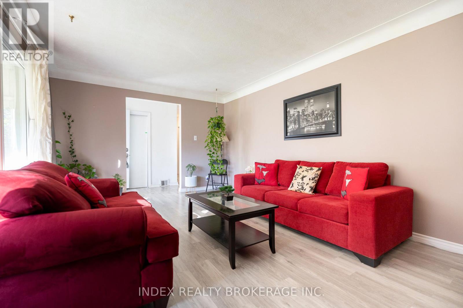 3664 Arlington Avenue, Niagara Falls, Ontario  L2J 2X2 - Photo 11 - X12491452