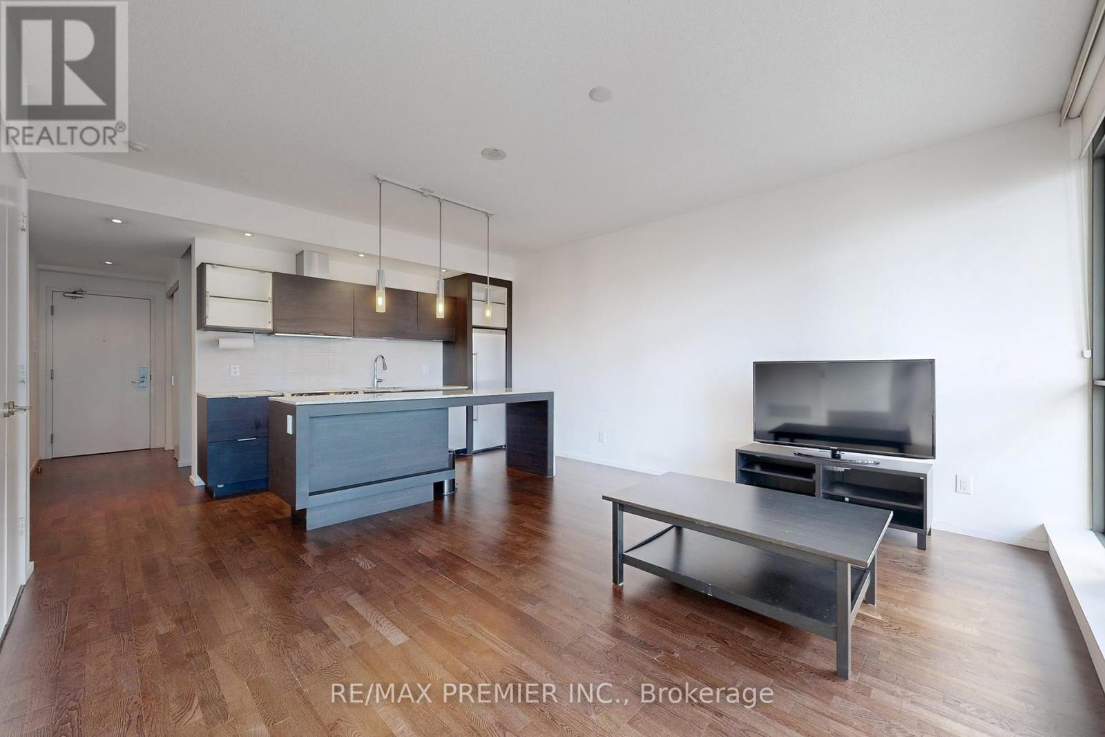 1101 - 8 Charlotte Street, Toronto, Ontario  M5V 0K4 - Photo 8 - C12491600