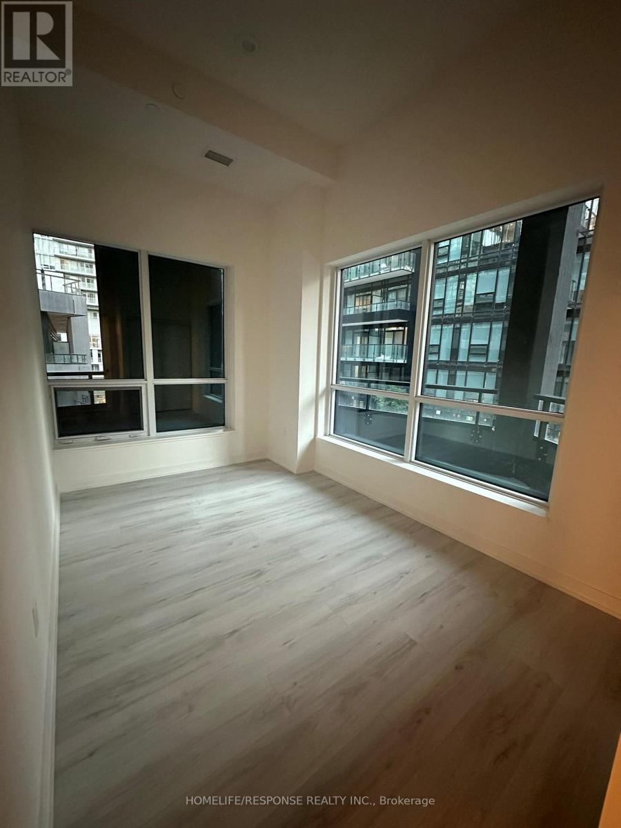 411 - 120 Broadway Avenue, Toronto, Ontario  M4P 1V6 - Photo 5 - C12491616