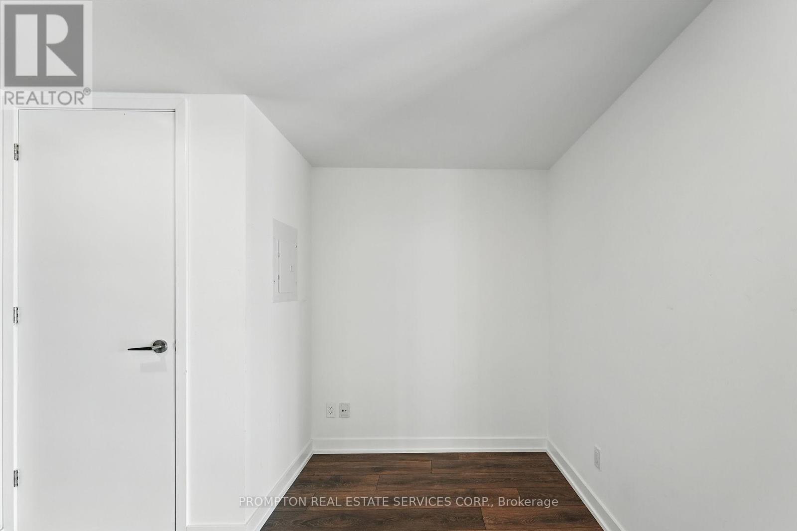 1802 - 501 Yonge Street, Toronto, Ontario  M4Y 0G8 - Photo 10 - C12491676