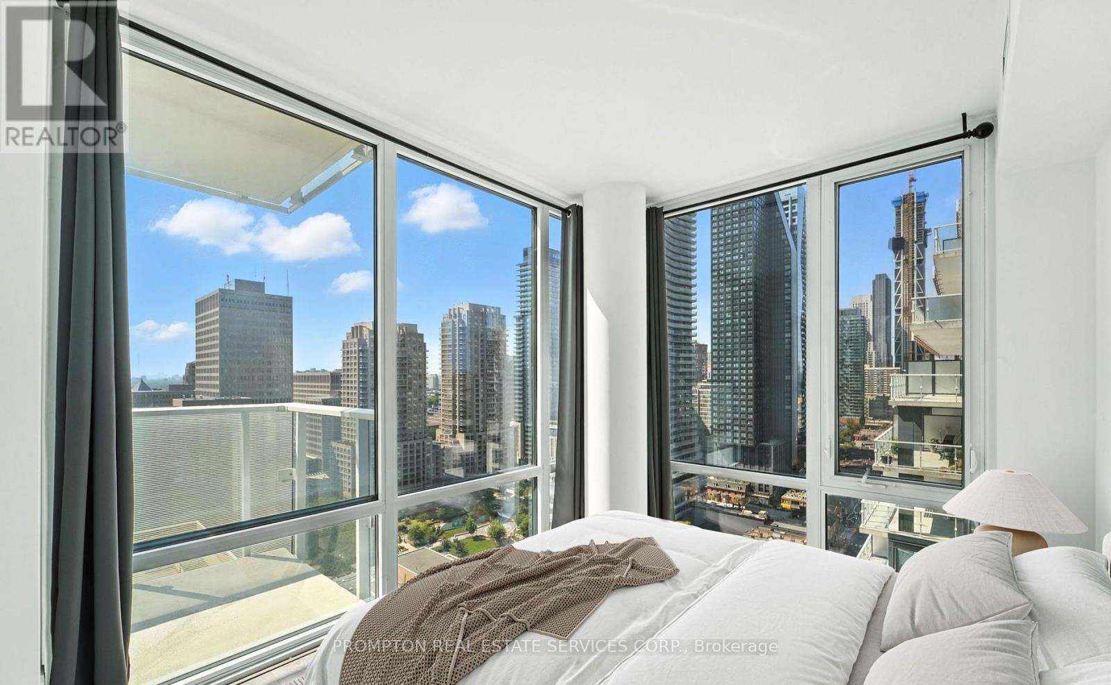 1802 - 501 Yonge Street, Toronto, Ontario  M4Y 0G8 - Photo 4 - C12491676