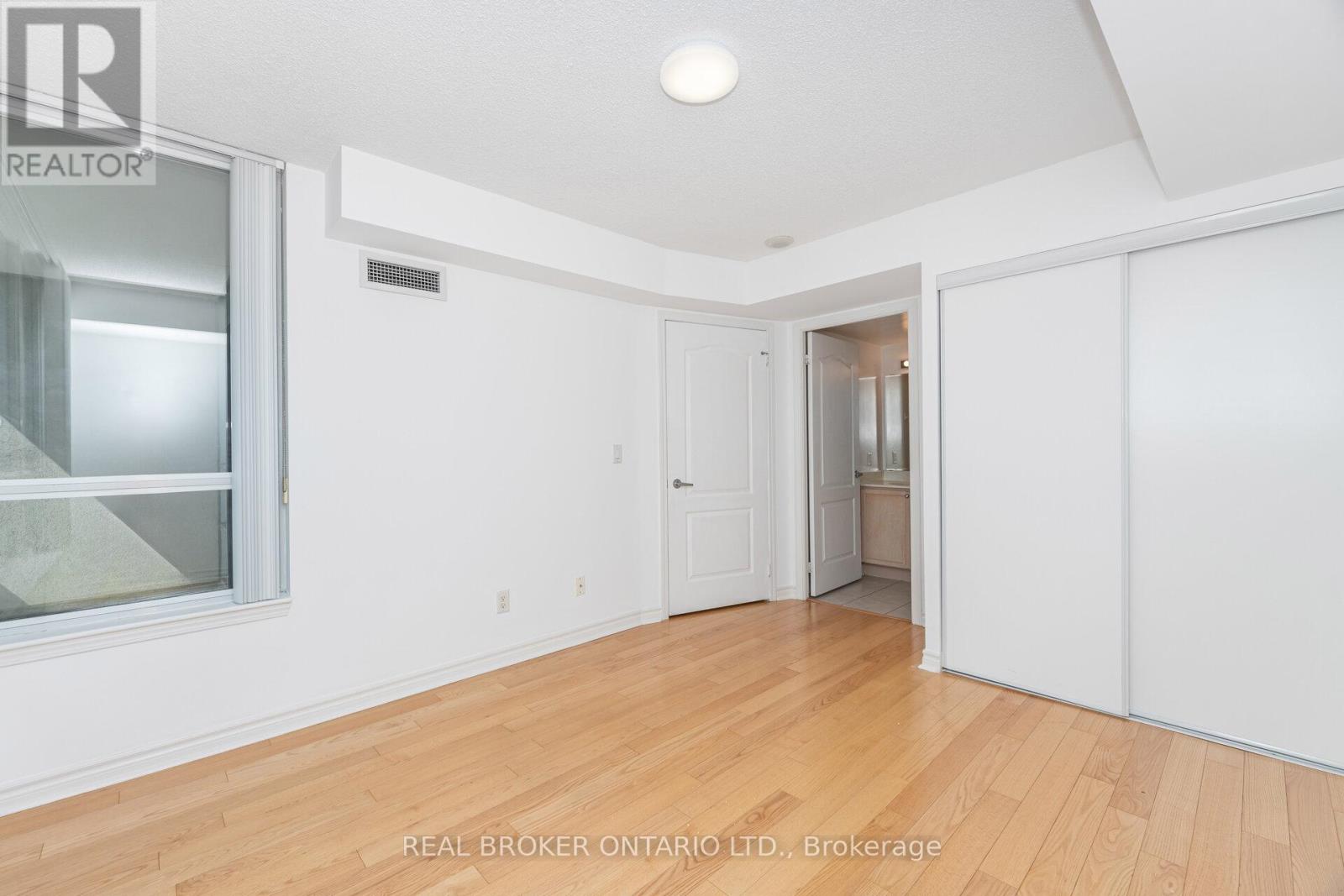 1109 - 17 Barberry Place, Toronto, Ontario  M2K 3E2 - Photo 14 - C12491776