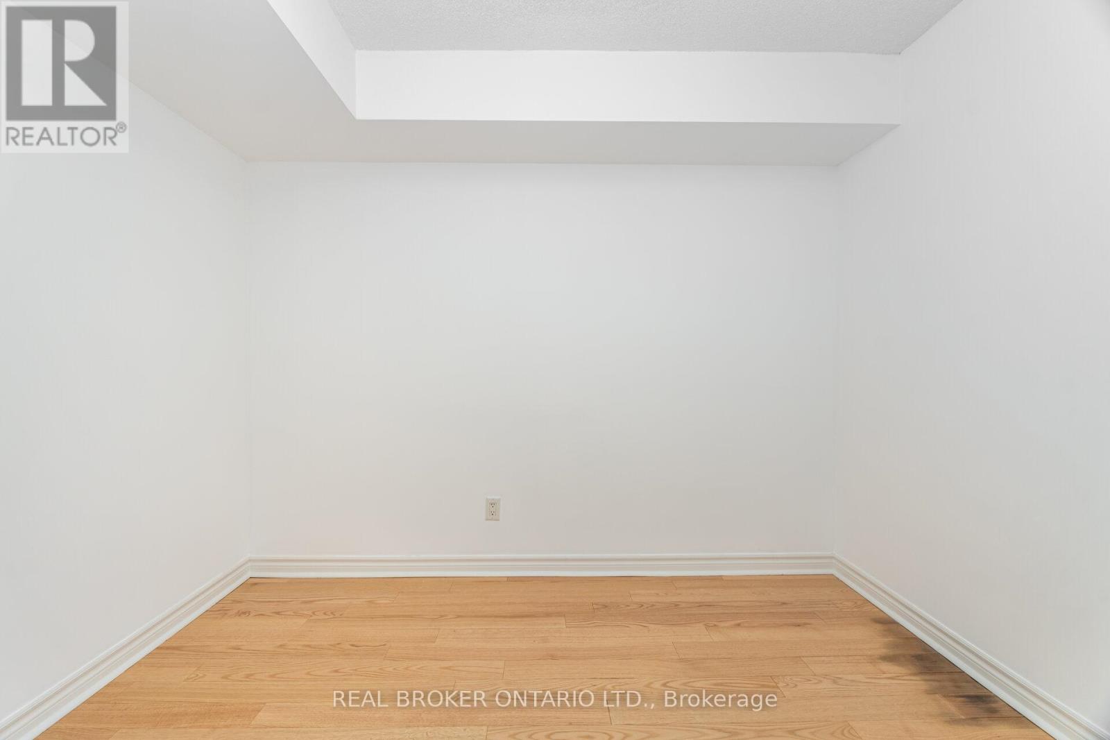 1109 - 17 Barberry Place, Toronto, Ontario  M2K 3E2 - Photo 18 - C12491776