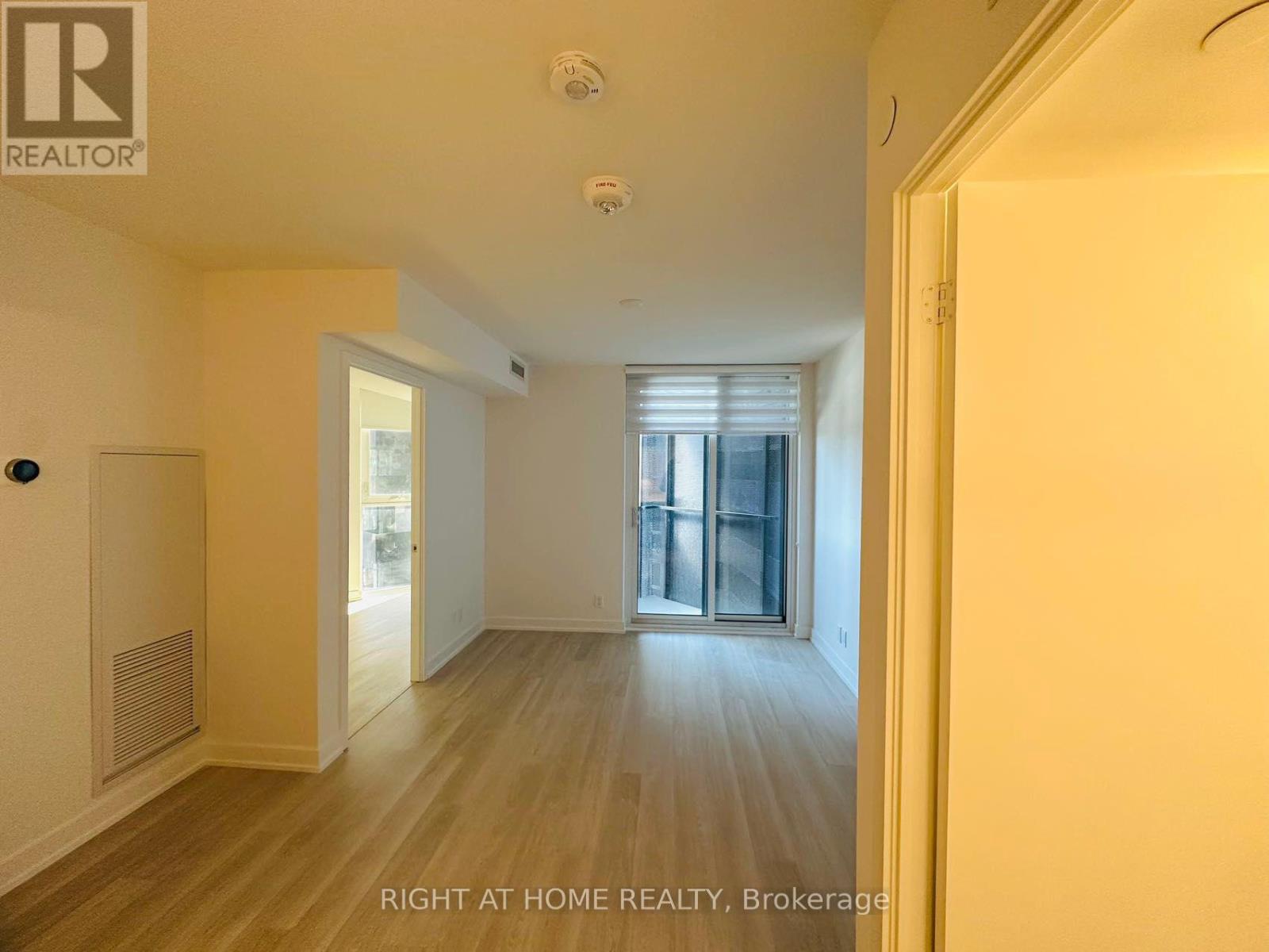 631 - 30 Tretti Way, Toronto, Ontario  M3H 0E3 - Photo 3 - C12491802