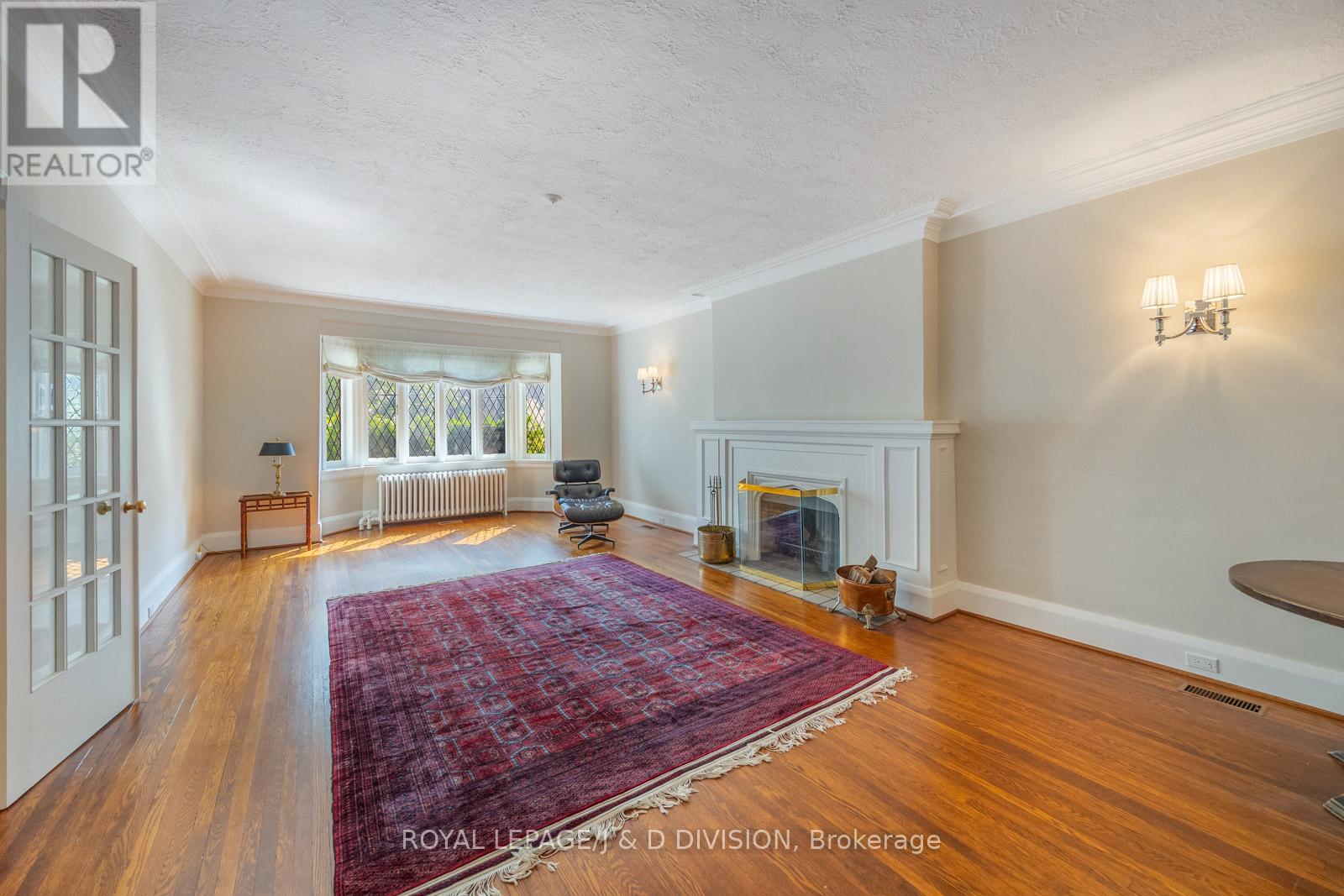 4 Highbourne Road, Toronto, Ontario  M5P 2J2 - Photo 4 - C12491888