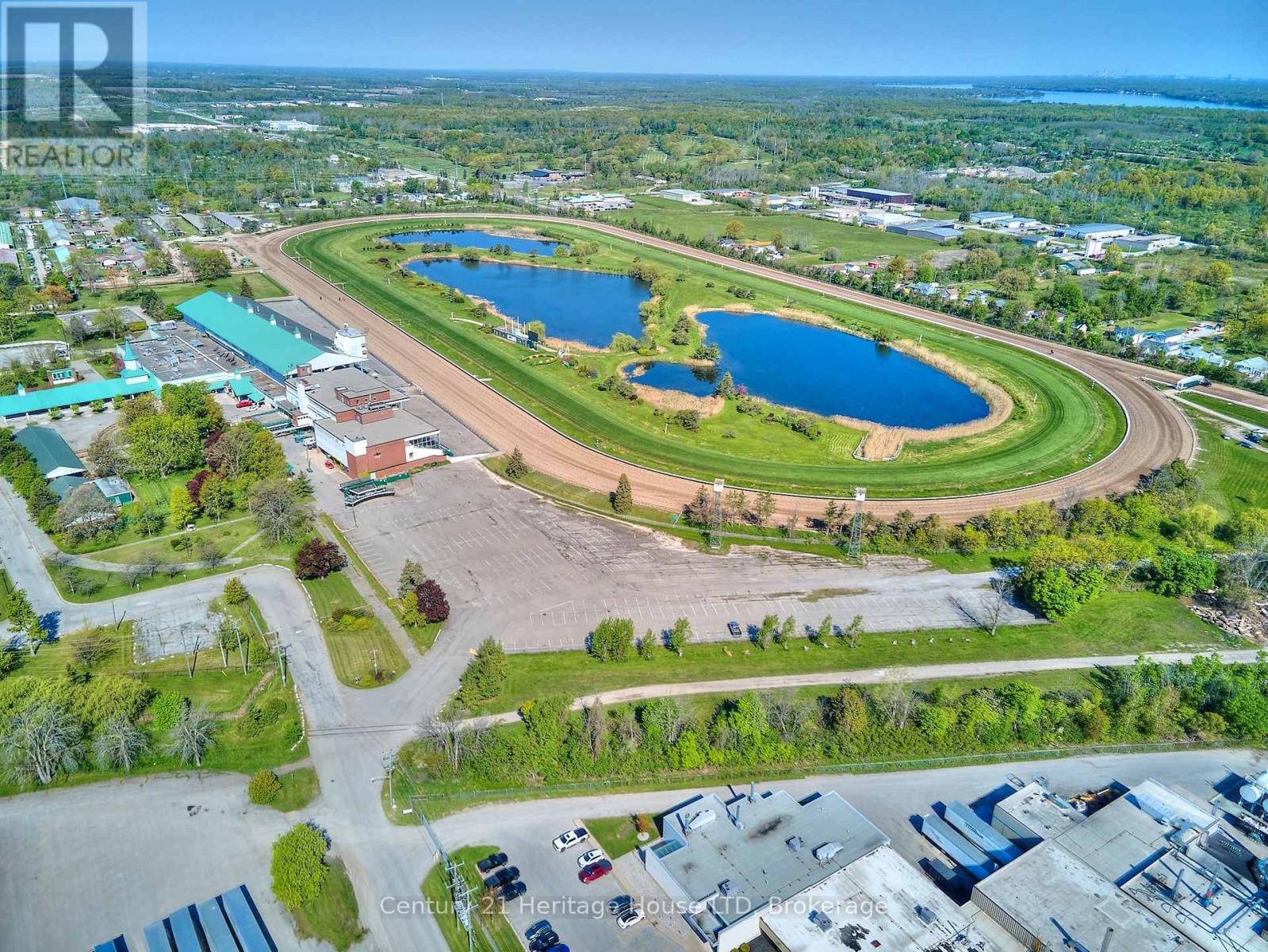 18 Court Street, Fort Erie, Ontario  L2A 2G4 - Photo 27 - X12492096