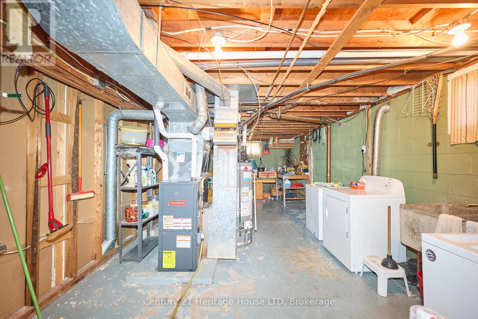 18 Court Street, Fort Erie, Ontario  L2A 2G4 - Photo 35 - X12492096