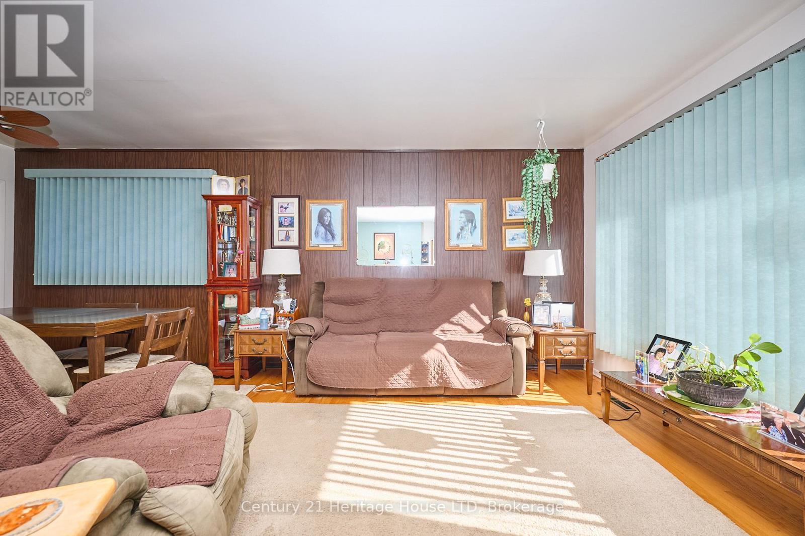 18 Court Street, Fort Erie, Ontario  L2A 2G4 - Photo 9 - X12492096