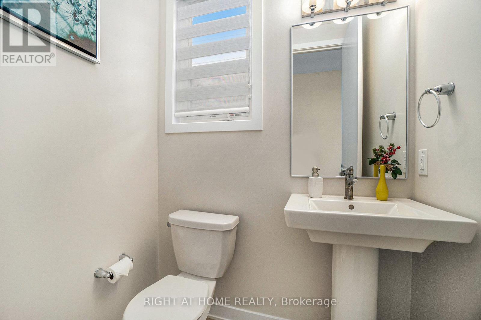 657 Terrier Circle, Ottawa, Ontario  K0A 2Z0 - Photo 13 - X12296390