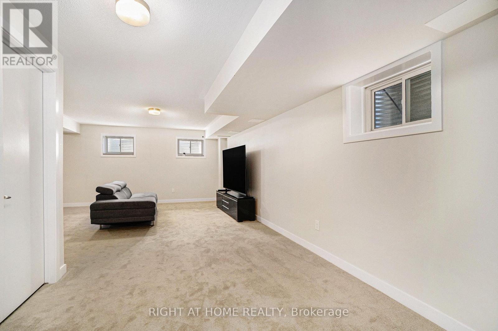 657 Terrier Circle, Ottawa, Ontario  K0A 2Z0 - Photo 27 - X12296390