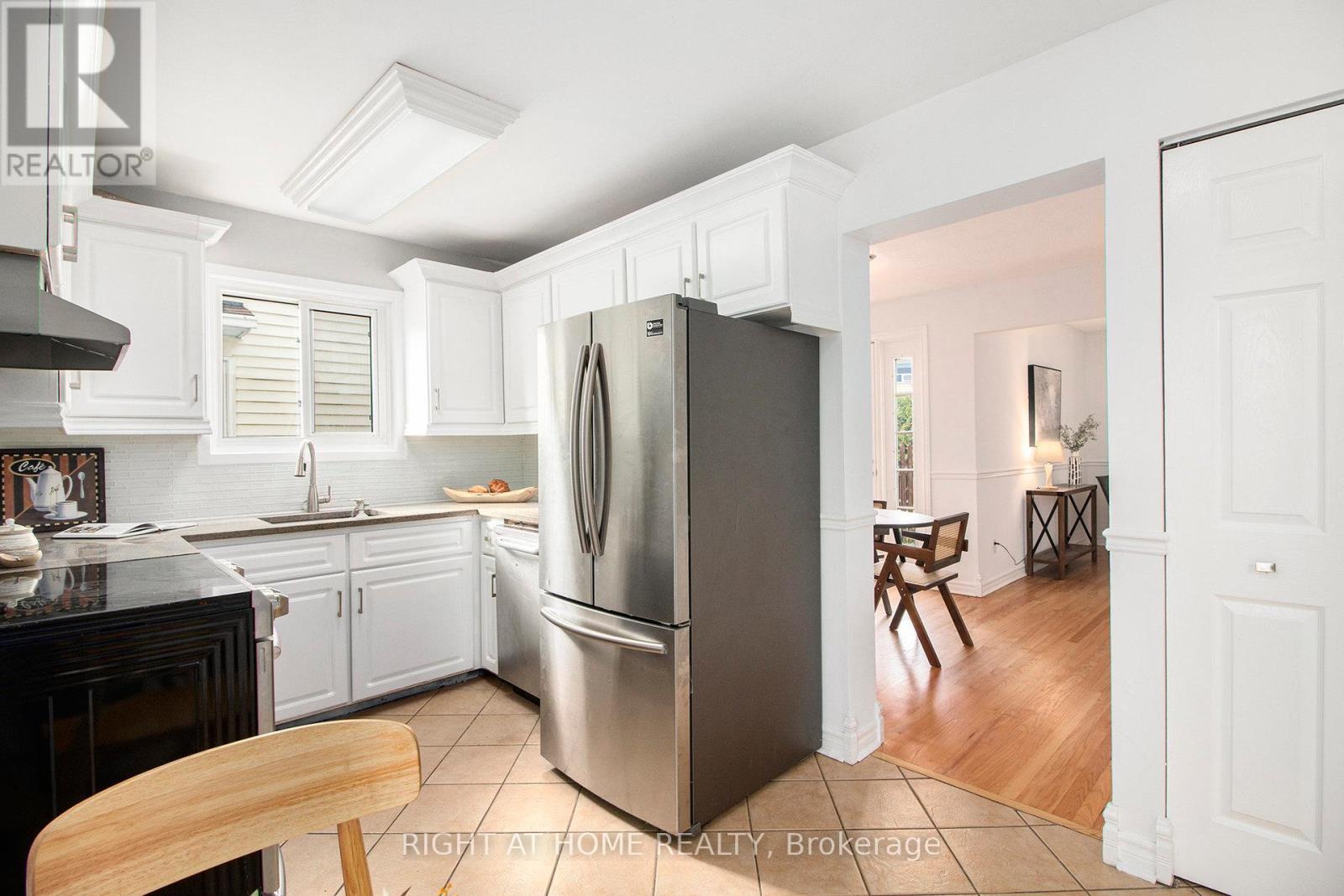 6357 St Louis Drive, Ottawa, Ontario  K1C 2X9 - Photo 14 - X12479102