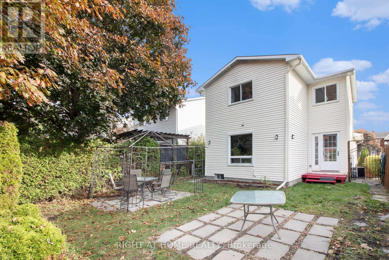 6357 St Louis Drive, Ottawa, Ontario  K1C 2X9 - Photo 31 - X12479102