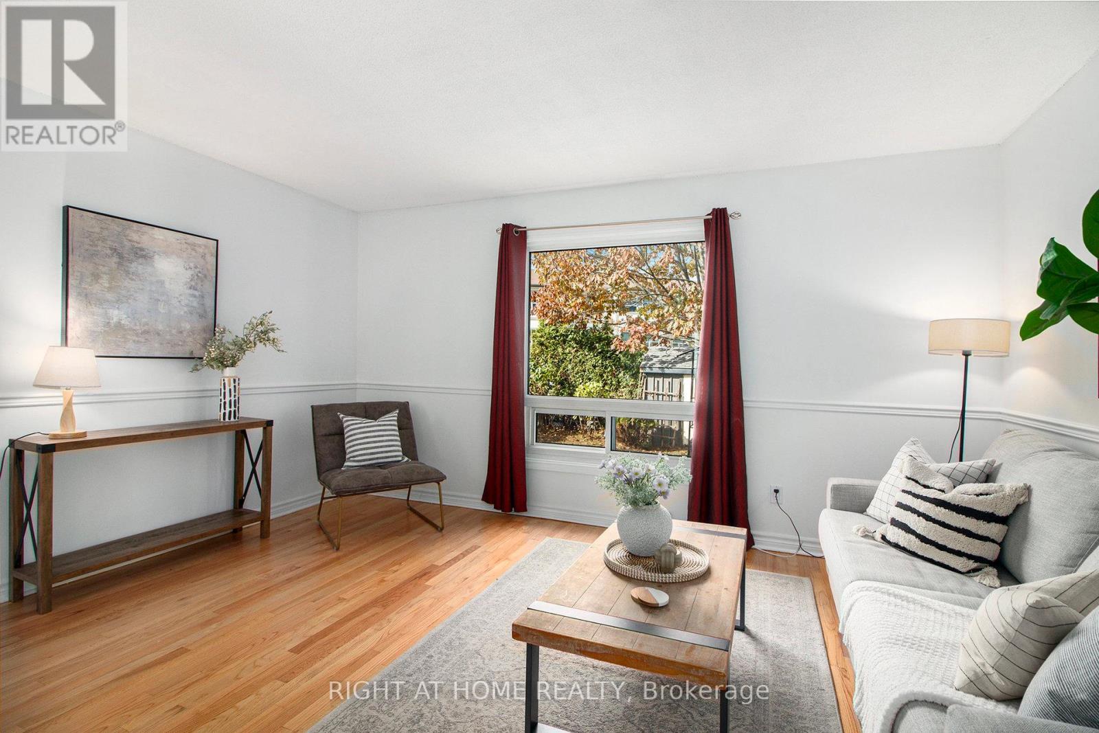 6357 St Louis Drive, Ottawa, Ontario  K1C 2X9 - Photo 8 - X12479102