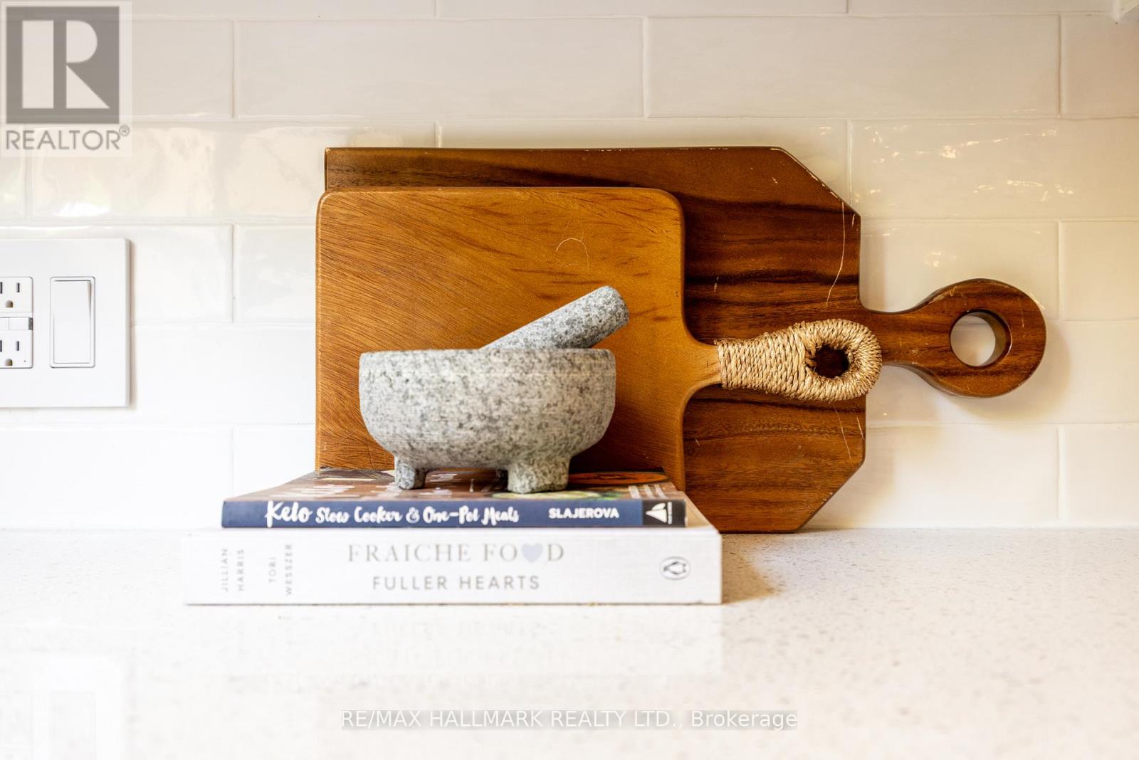 74 Willow Avenue, Toronto, Ontario  M4E 3K2 - Photo 12 - E12491606