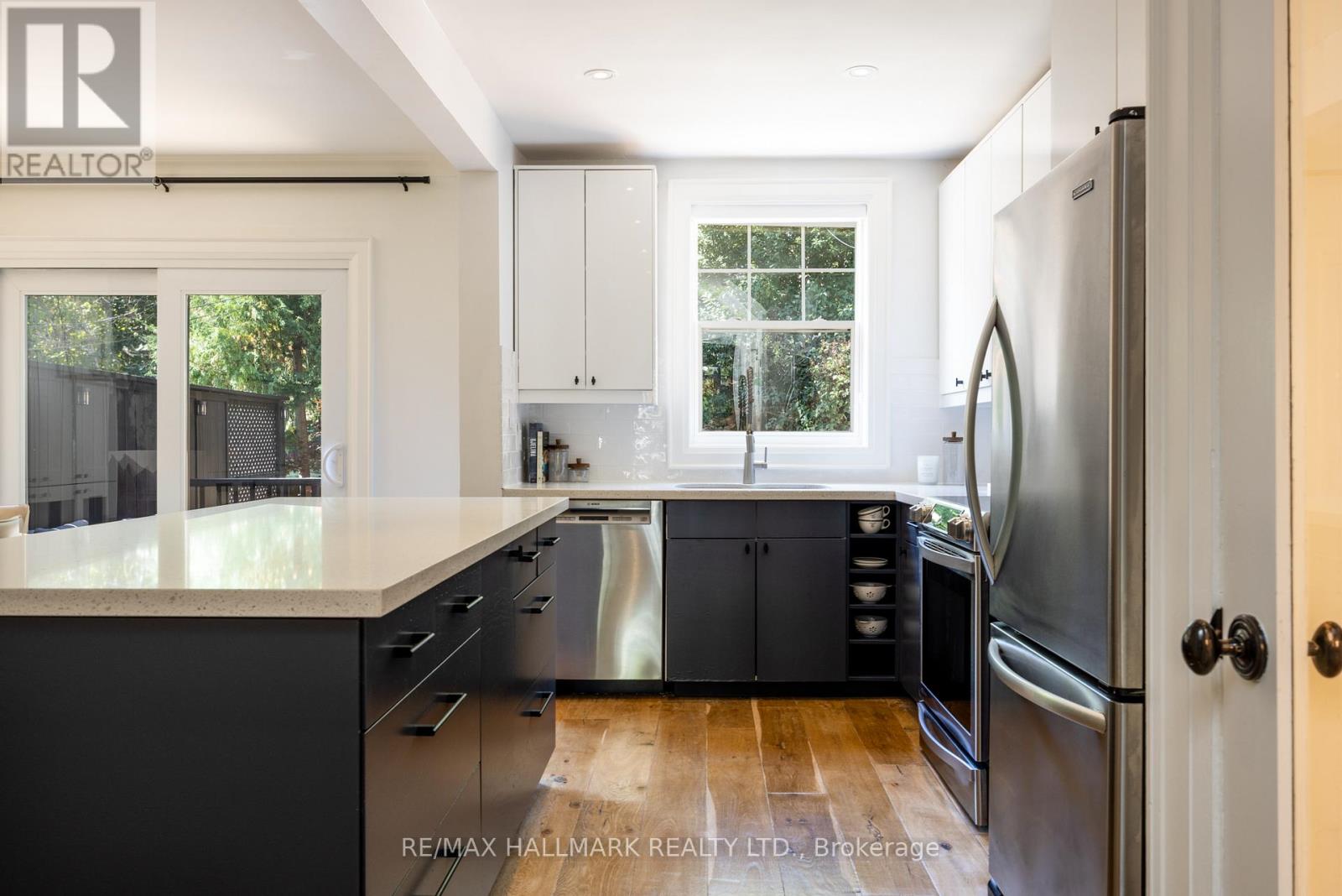 74 Willow Avenue, Toronto, Ontario  M4E 3K2 - Photo 9 - E12491606