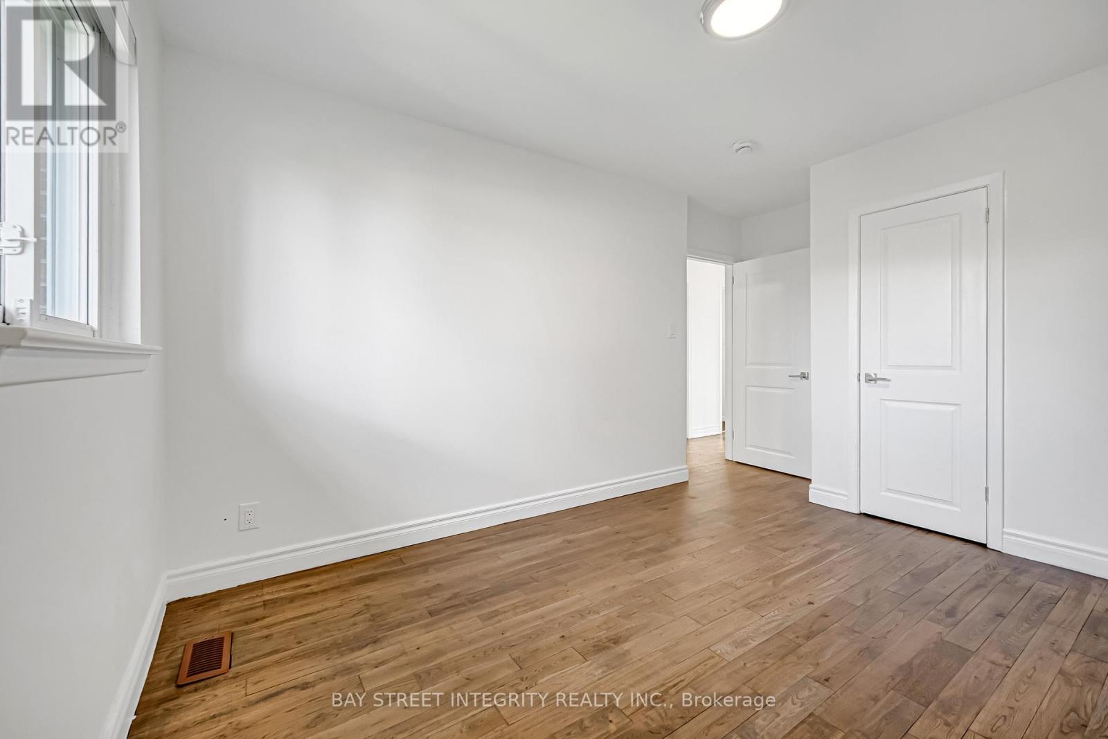 14 Madrid Street, Toronto, Ontario  M1P 4L8 - Photo 22 - E12491624