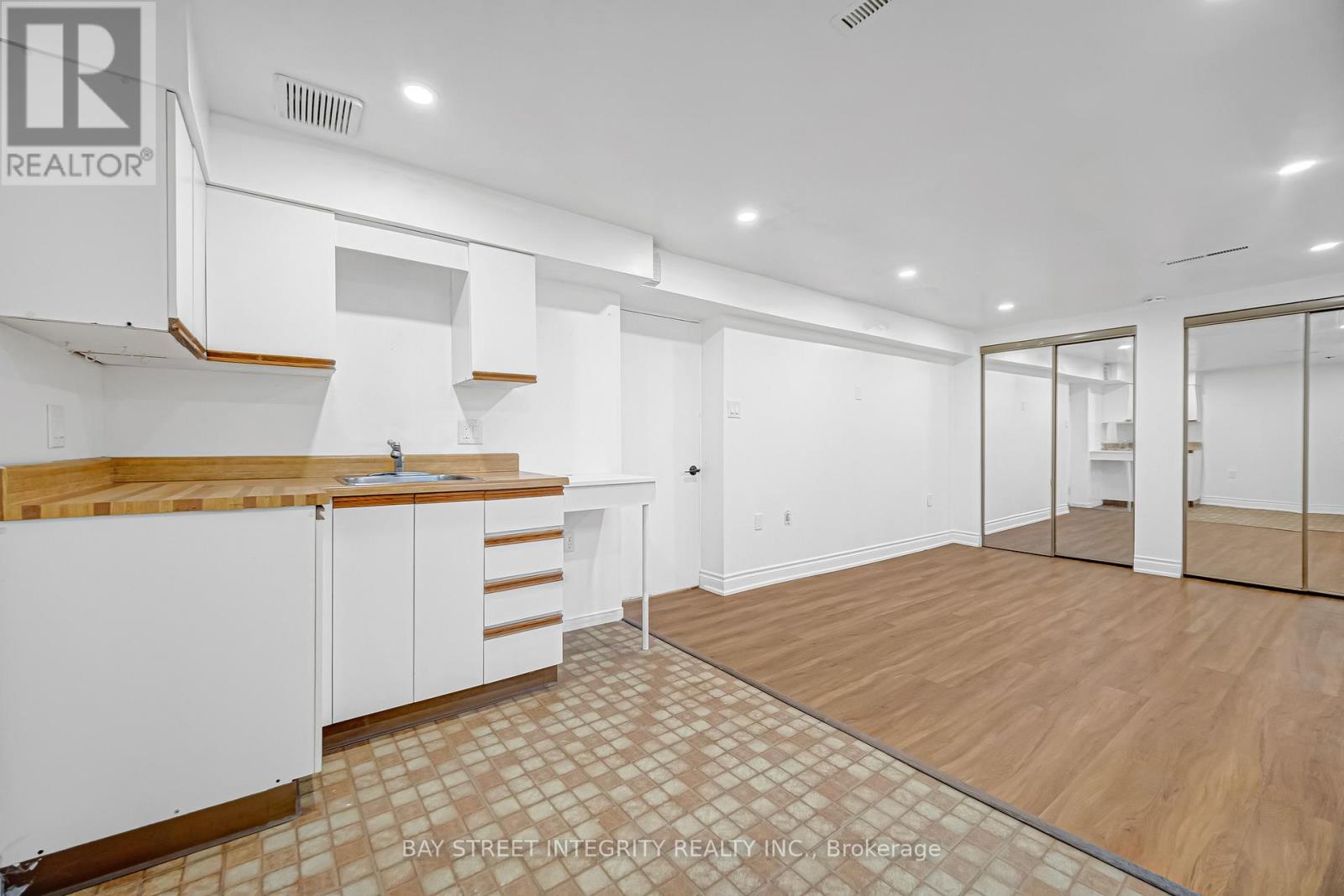 14 Madrid Street, Toronto, Ontario  M1P 4L8 - Photo 29 - E12491624