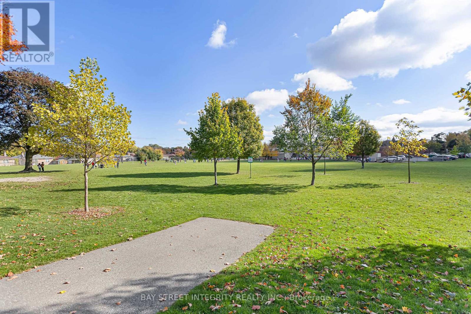 14 Madrid Street, Toronto, Ontario  M1P 4L8 - Photo 38 - E12491624