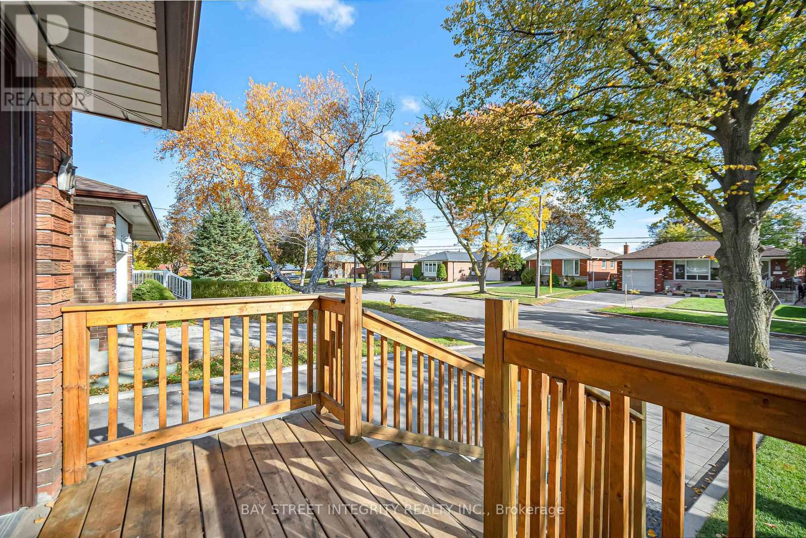 14 Madrid Street, Toronto, Ontario  M1P 4L8 - Photo 5 - E12491624