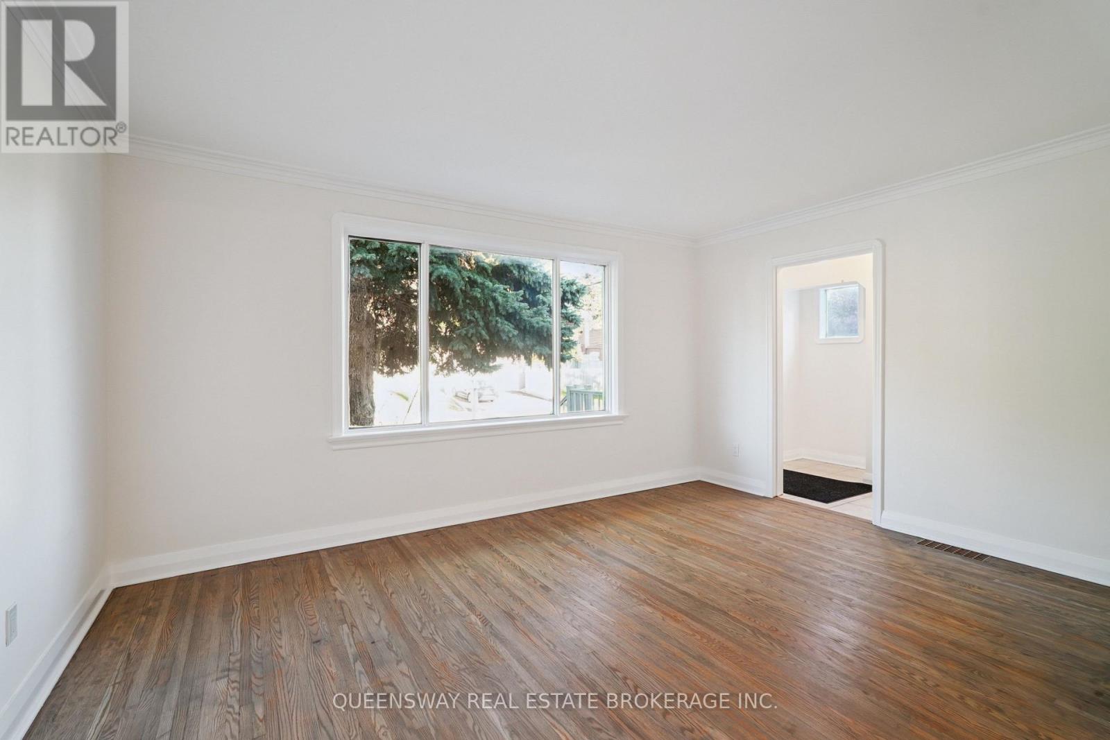 40 Ionview Road, Toronto, Ontario  M1K 2Z4 - Photo 6 - E12491656