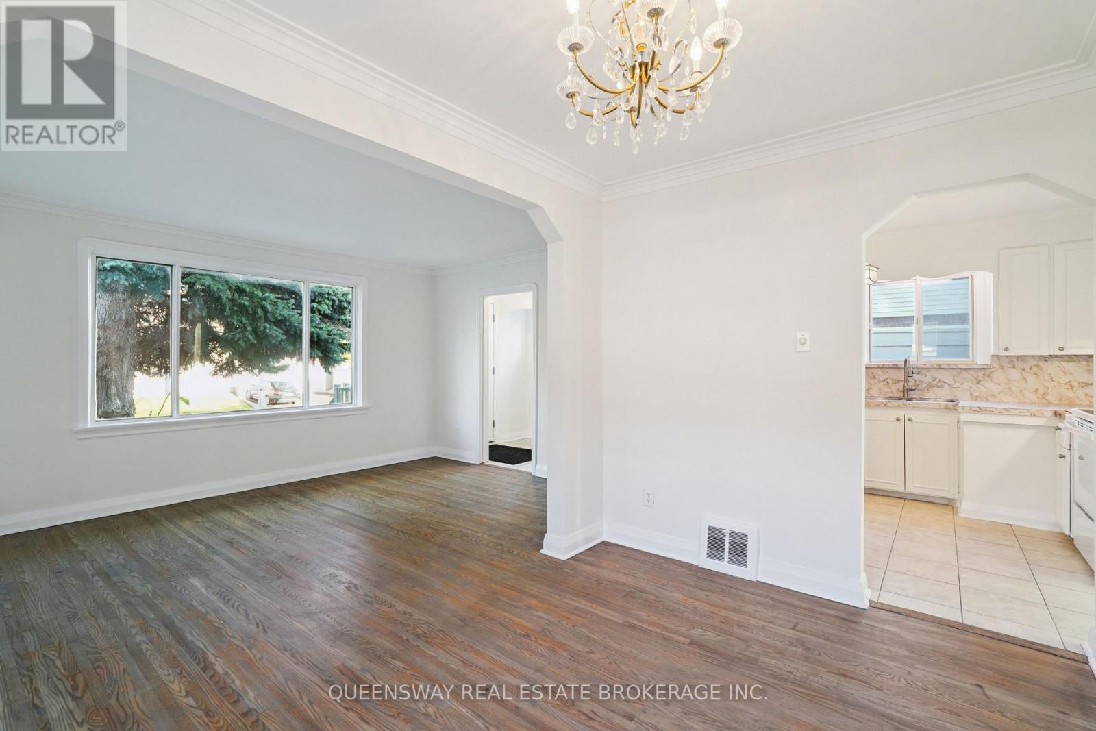 40 Ionview Road, Toronto, Ontario  M1K 2Z4 - Photo 7 - E12491656