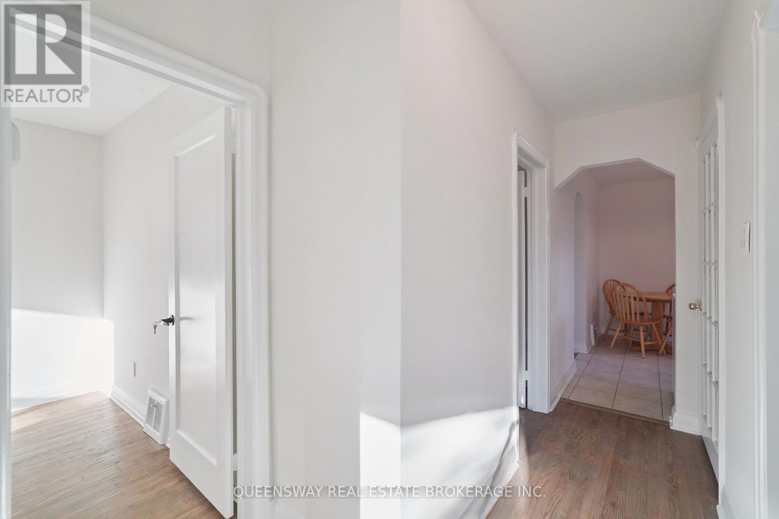 40 Ionview Road, Toronto, Ontario  M1K 2Z4 - Photo 9 - E12491656