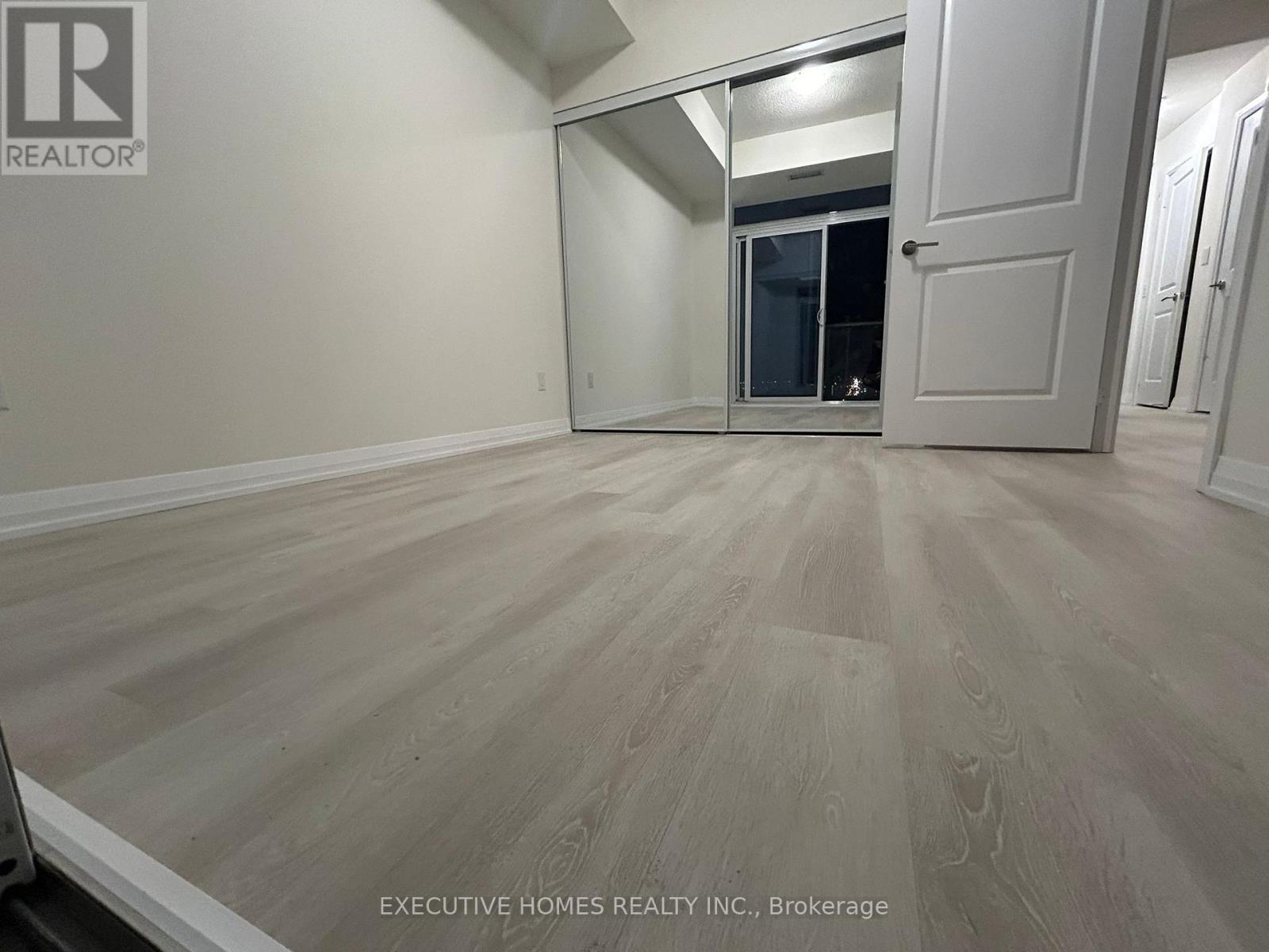 3270 Sheppard Avenue E, Toronto, Ontario  M1T 3K3 - Photo 22 - E12491678