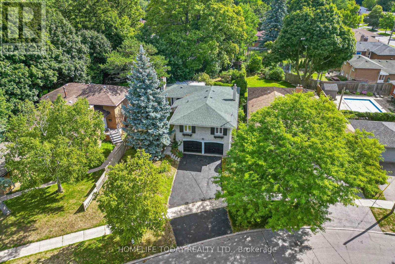 5 Landfair Crescent, Toronto, Ontario  M1J 3A6 - Photo 2 - E12491740