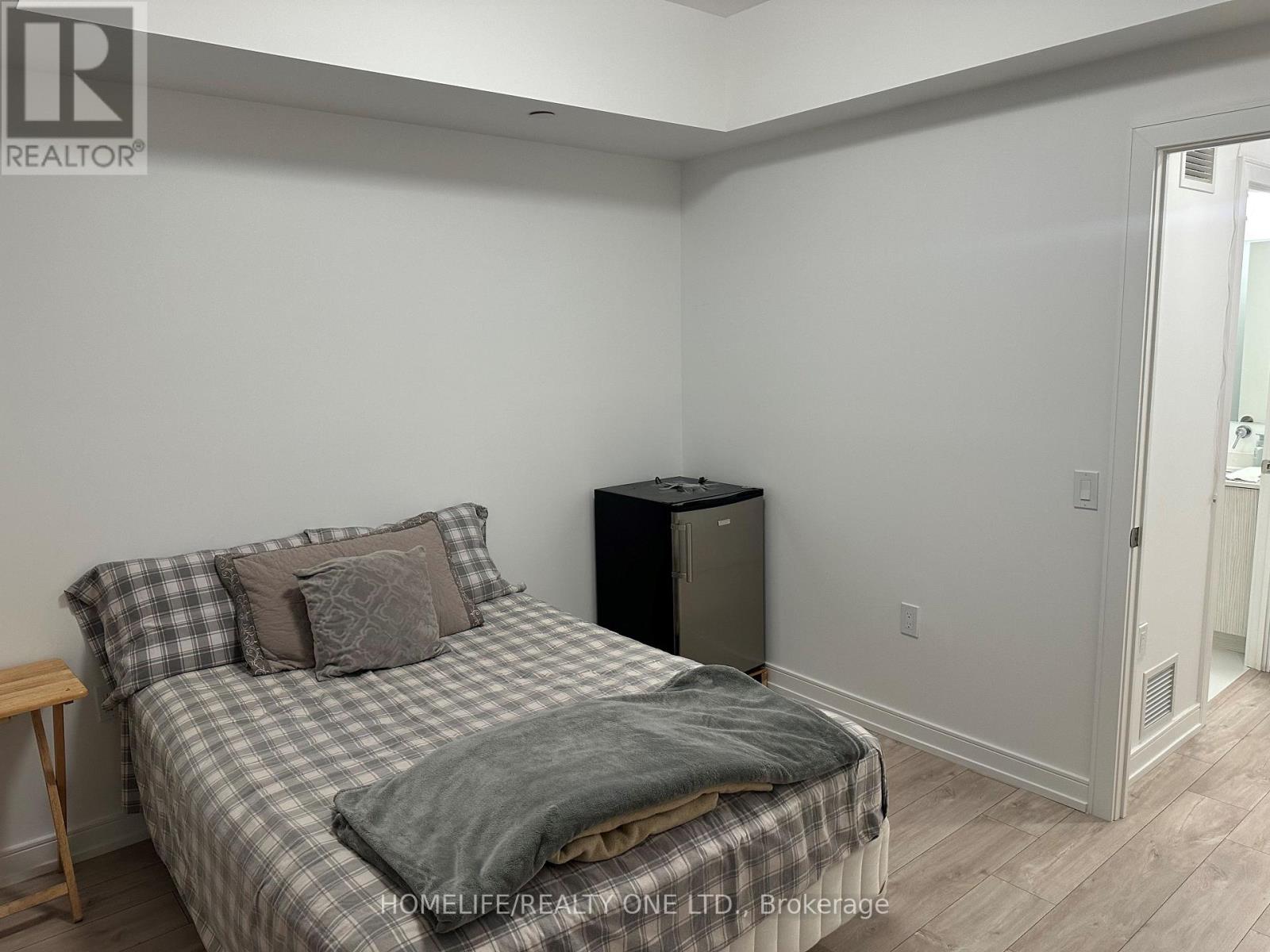 12 (Bsmt) - 168 Clonmore Drive, Toronto, Ontario  M1N 0B9 - Photo 7 - E12491860
