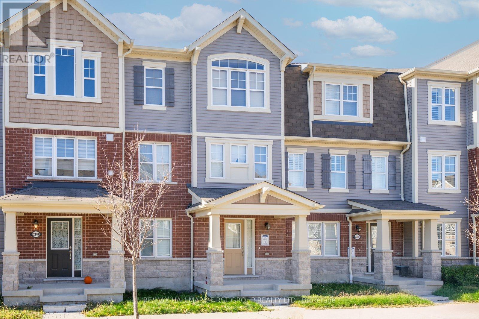 2442 FALL HARVEST CRESCENT, Pickering, Ontario