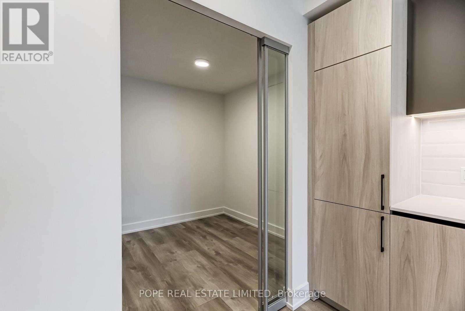 509 - 150 Logan Avenue, Toronto, Ontario  M4M 0E4 - Photo 12 - E12491870