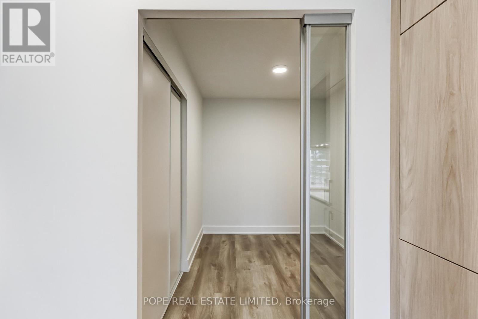 509 - 150 Logan Avenue, Toronto, Ontario  M4M 0E4 - Photo 13 - E12491870