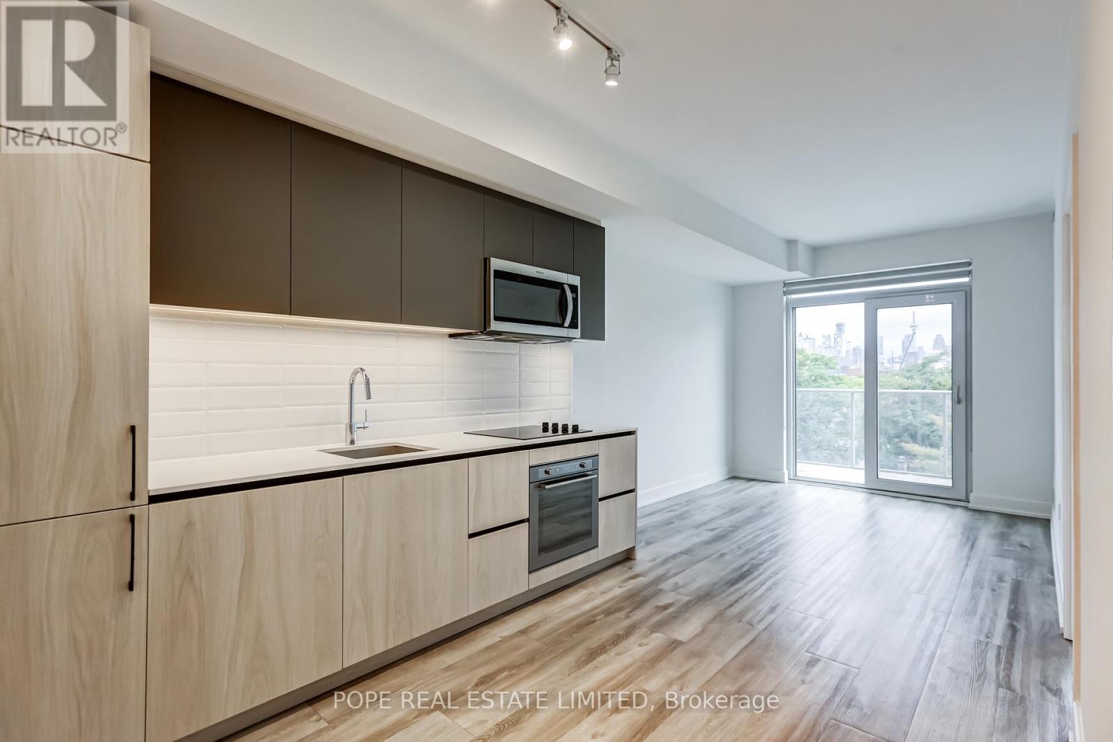 509 - 150 Logan Avenue, Toronto, Ontario  M4M 0E4 - Photo 2 - E12491870