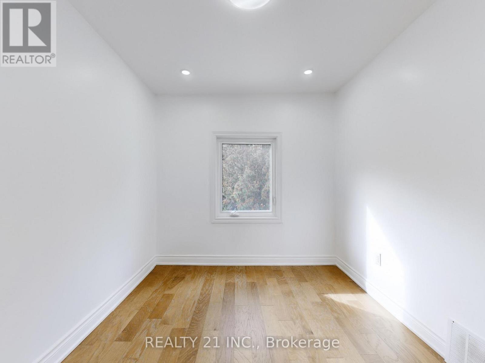 92 King Edward Ave Avenue, Toronto, Ontario  M4C 5J6 - Photo 28 - E12491916