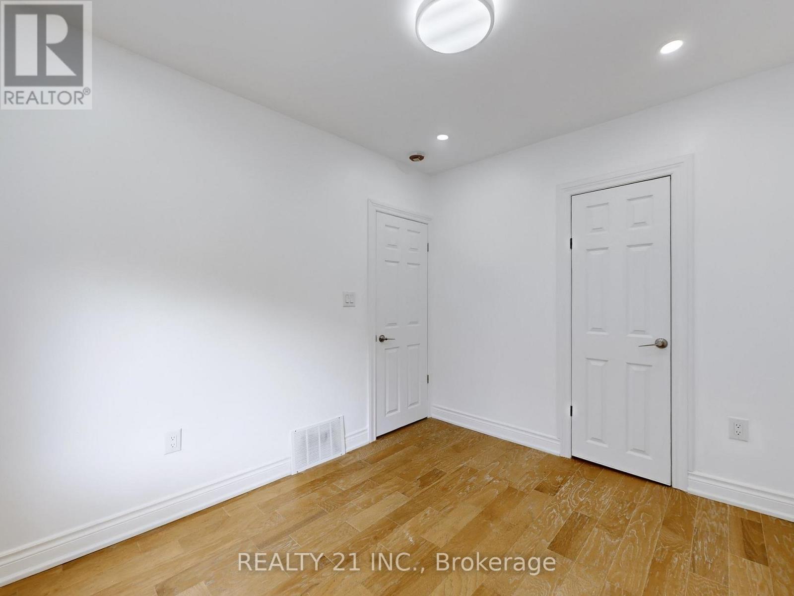 92 King Edward Ave Avenue, Toronto, Ontario  M4C 5J6 - Photo 29 - E12491916