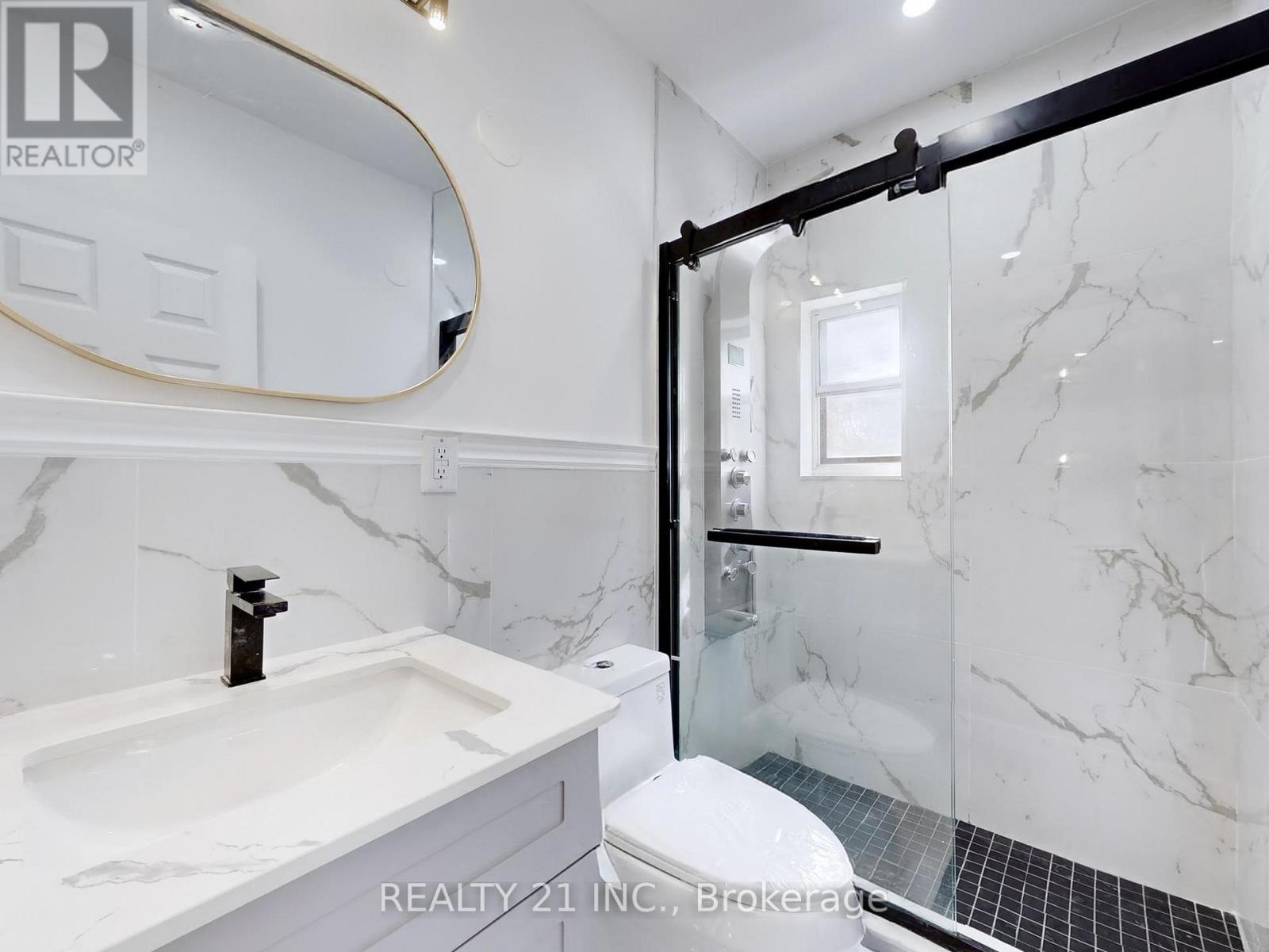 92 King Edward Ave Avenue, Toronto, Ontario  M4C 5J6 - Photo 30 - E12491916