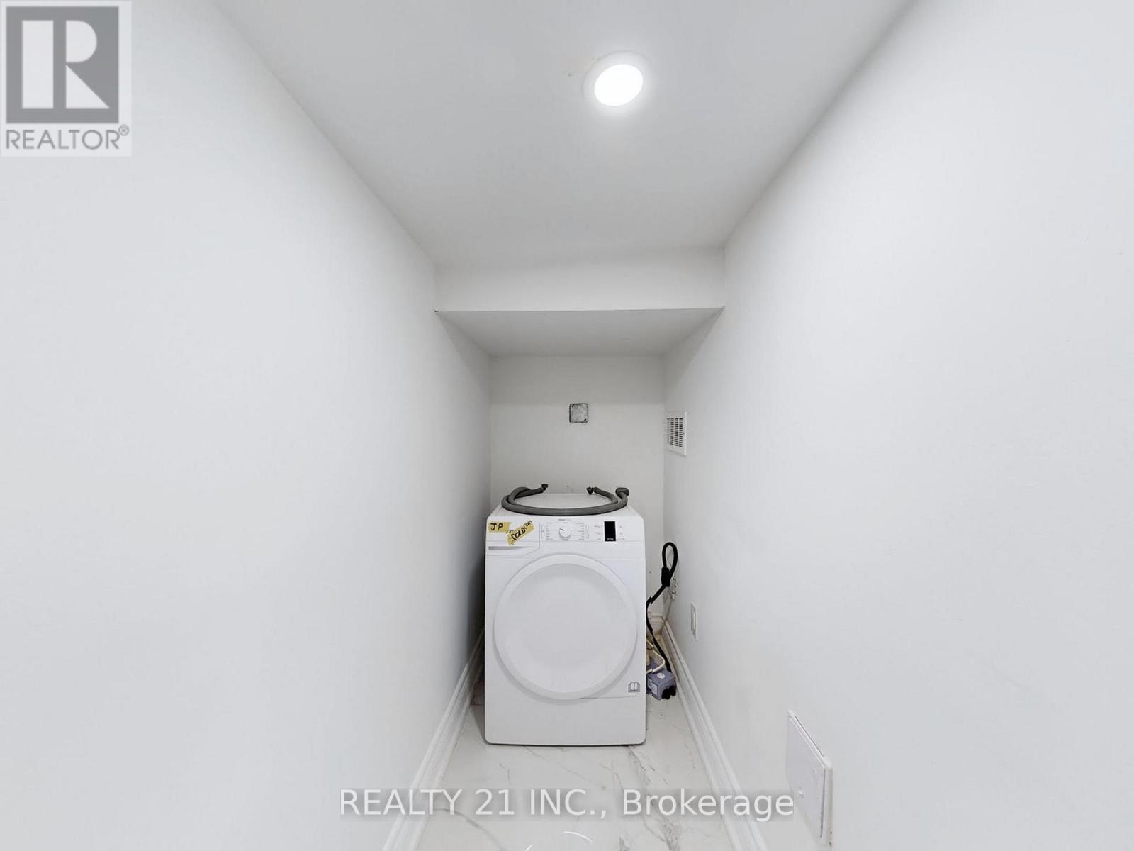 92 King Edward Ave Avenue, Toronto, Ontario  M4C 5J6 - Photo 37 - E12491916