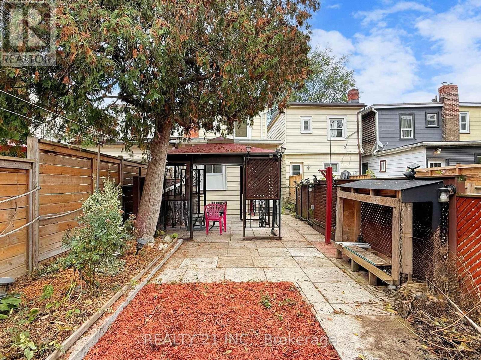 92 King Edward Ave Avenue, Toronto, Ontario  M4C 5J6 - Photo 43 - E12491916